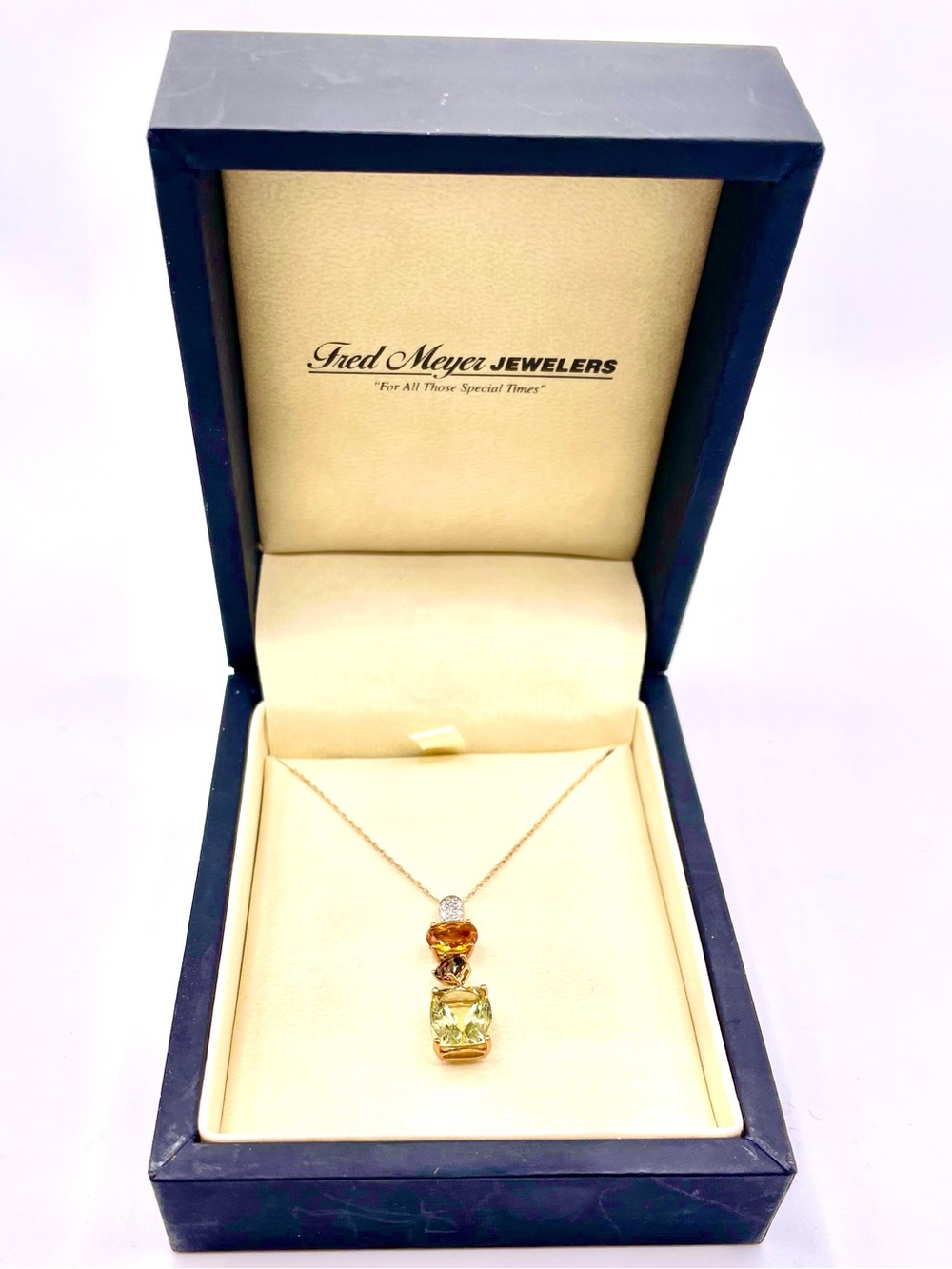 Fred Meyer Jewelers Yellow Citrine & Peridot Pendant Necklace